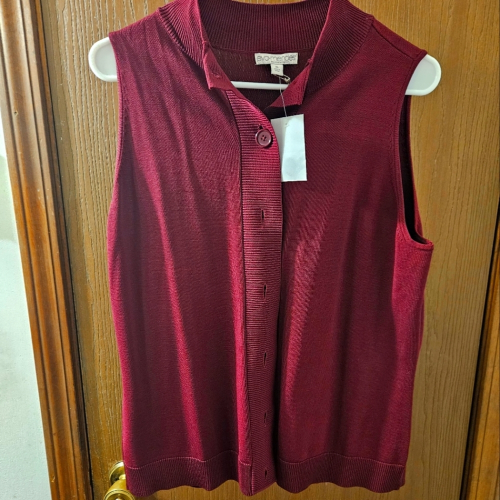 Light weight Marroon stretch sweater vest